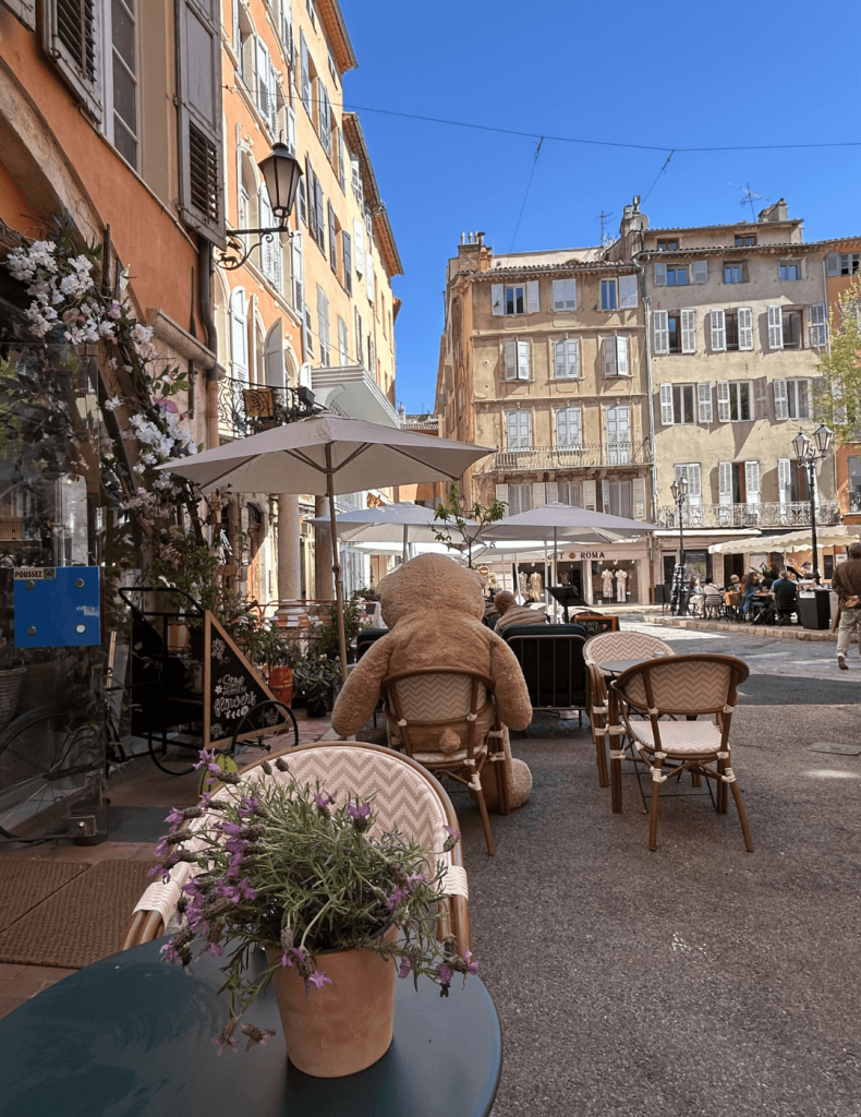 Café Grasse Frankreich – Maison Jeanne Cérès